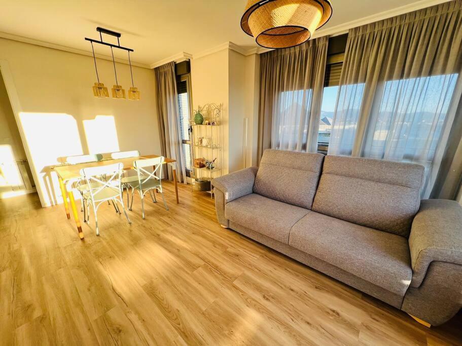 Luminoso Atico Con Terraza Apartment Santander Luaran gambar
